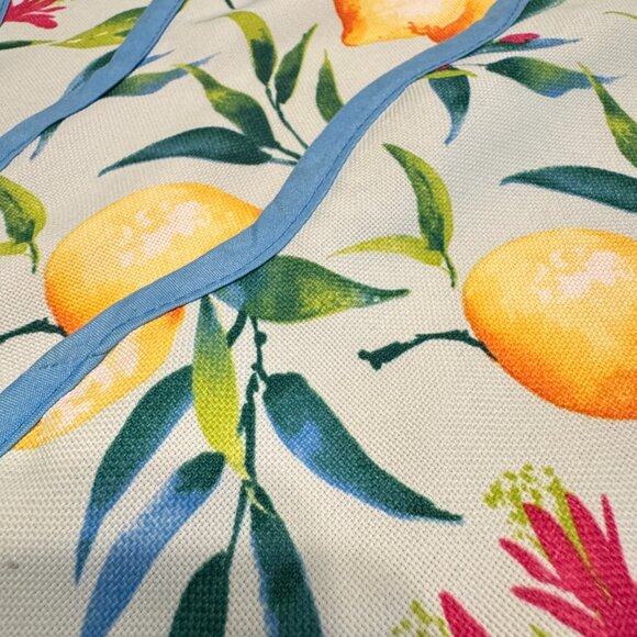 4 Fabric Placemats Lemon Themes Scallop Edges Handmade *read* - Picture 3 of 5
